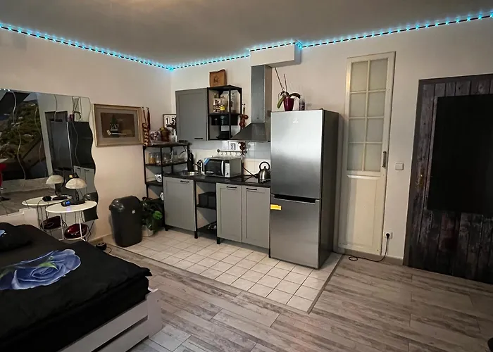 Monfas Apartment Provence In Prague